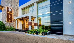 Building design - Elite Residence Tulip & Aqua Park (Ataqah)