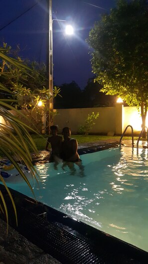 Front of property - Villa Blue Water Hikkaduwa (Hikkaduwa)