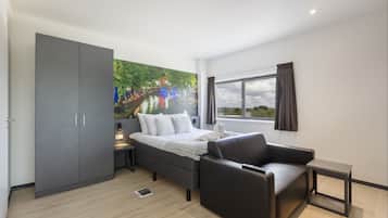 Deluxe Quadruple Room, Multiple Beds, Non Smoking, Kitchen | Premium bedding, in-room safe, individually furnished, desk