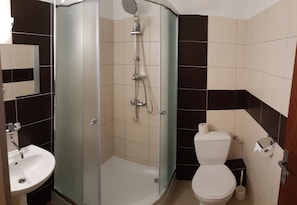 Amenidades de baño gratuitas y toallas