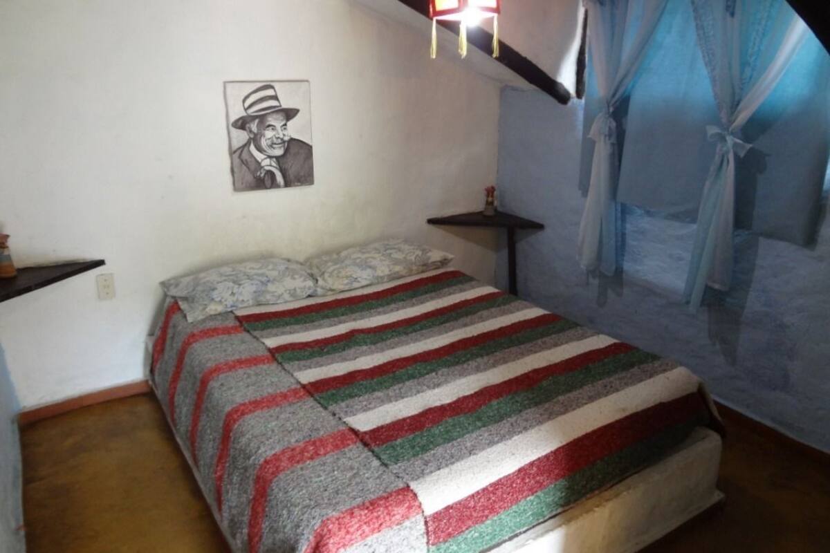 Classic Double Room, 1 Queen Bed, Non Smoking (Tinta)
