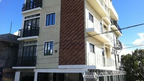 Unclassified image, 2 of 40, button - Mount View Executive Apartment (Port Louis)