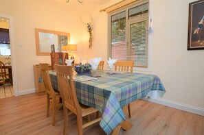 Dining - Cedar Cottage at Rashfield nr Dunoon-sleeps up to 6-Pet Friendly(1 max) (Dunoon)