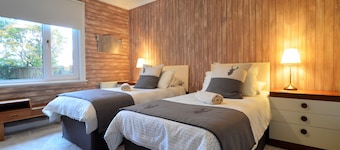 Cedar Cottage at Rashfield nr Dunoon-sleeps up to 6-Pet Friendly(1 max)