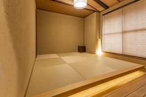 Private Vacation Home, Dog Friendly, Non Smoking | 1 bedroom, free WiFi, bed sheets - Ichijyo-Karin (Kyoto)