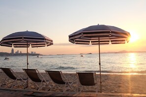 Body treatments, aromatherapy, Swedish massages, Thai massages, massages - LK Emerald Beach (Pattaya)