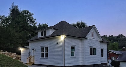 The Bryson City Farmhouse - Railroad History in Downtown!