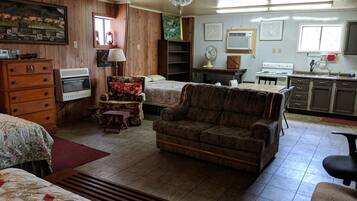 1 chambre, bureau, Wi-Fi gratuit, draps fournis