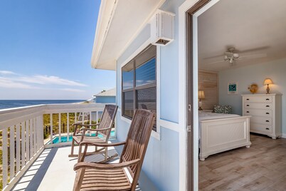  Gulf Front on an island,kayaks,tennis/pickleball SUP, 1 pet POOL IS CLOSED