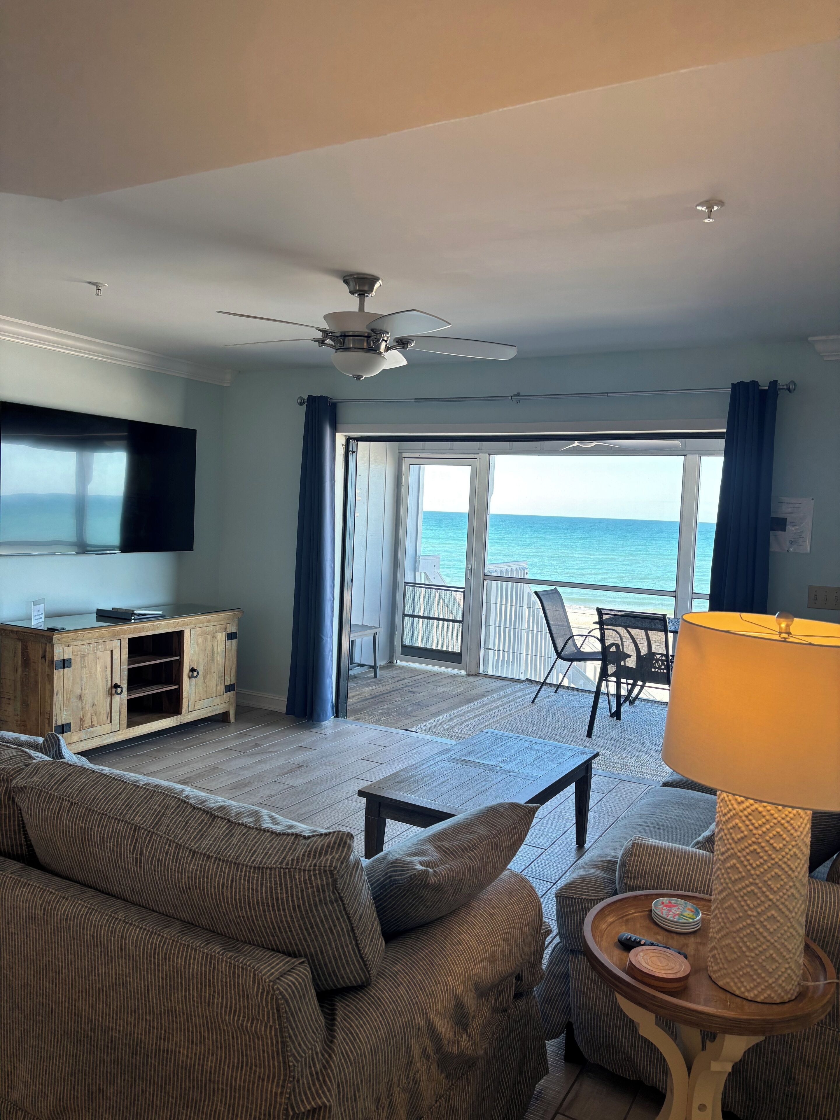 智能電視、DVD 播放機