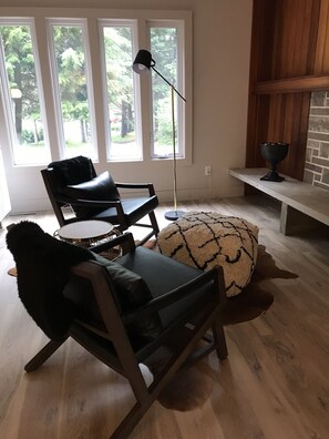 Interior - Le Clos sur Simon-mid century masterpiece-check my other listing (Morin-Heights)