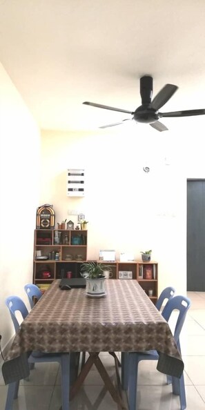 House, 3 Bedrooms | Room amenity