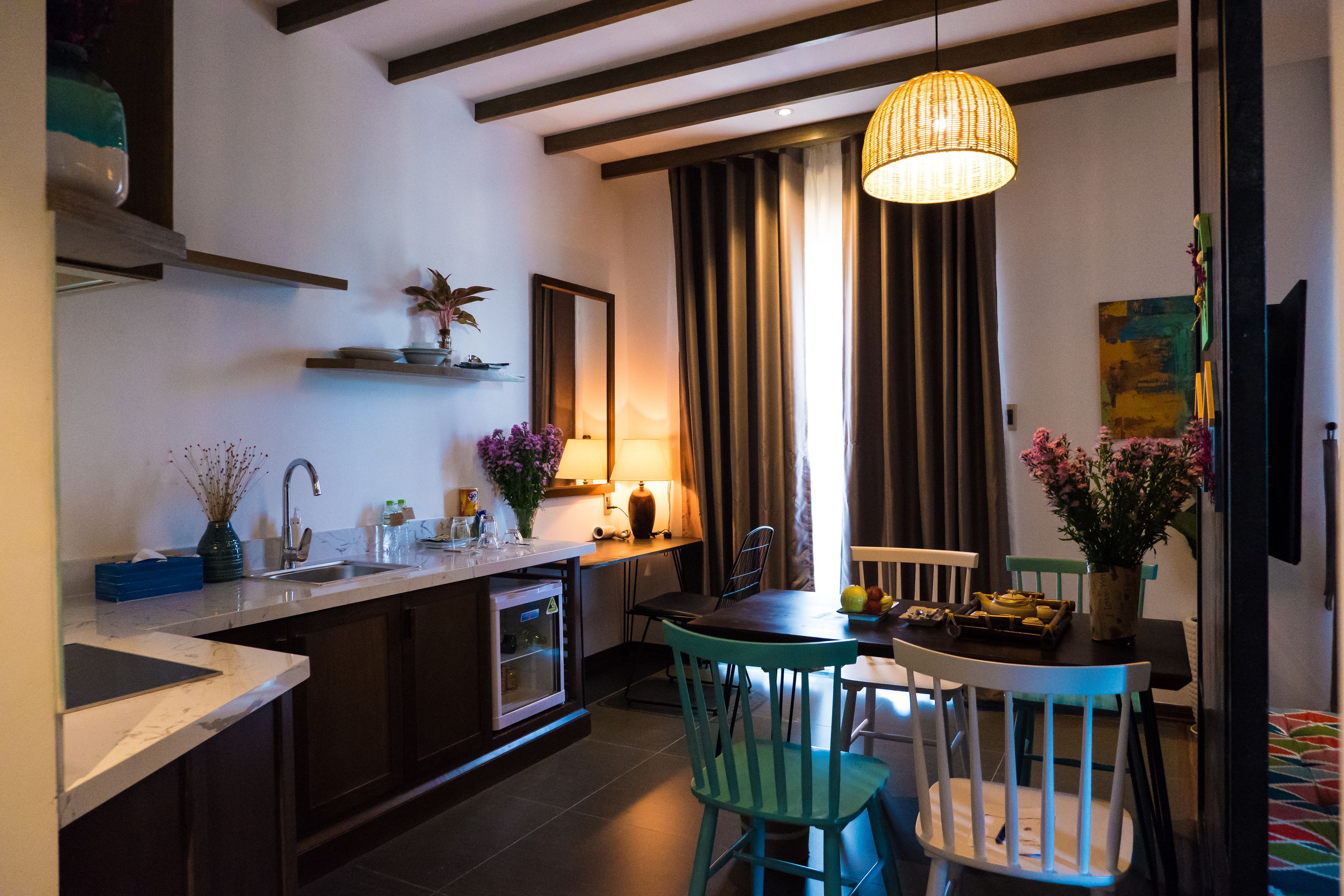 ocean suite apartment | living area | lcd tv