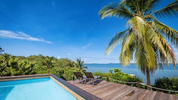 Outdoor pool, sun loungers