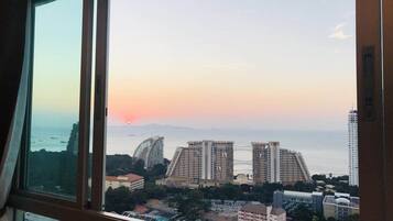 1 Bedroom Condo | วิวจากห้องพัก