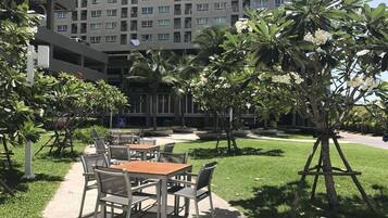 ลานระเบียง/นอกชาน