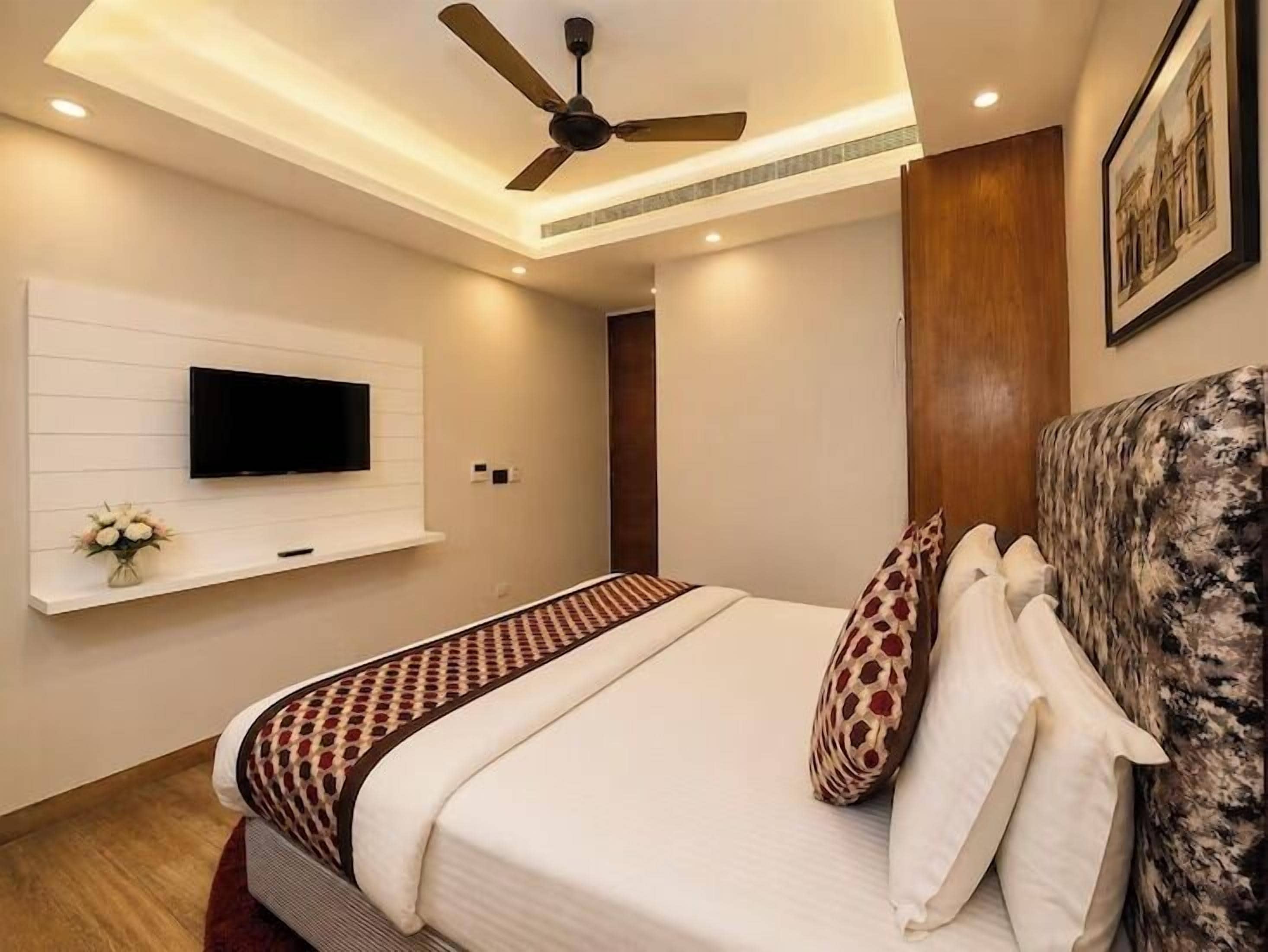 Photo - Staybook Hotel Nitya Maharani