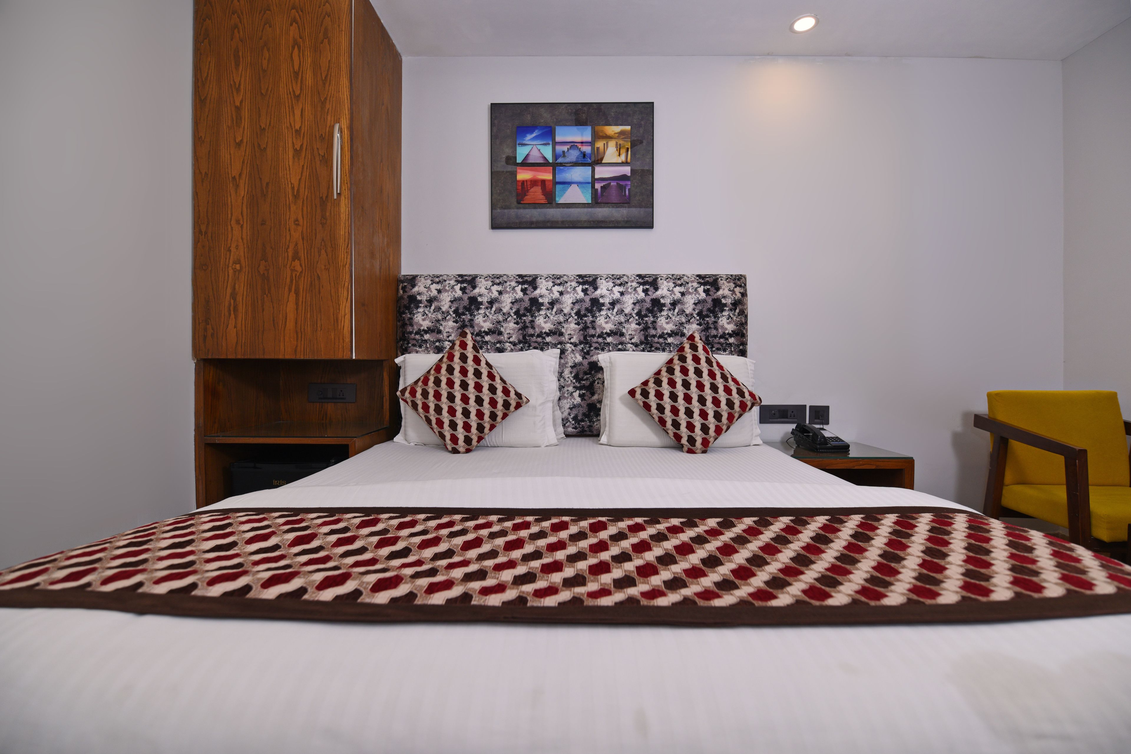 Photo - Staybook Hotel Nitya Maharani