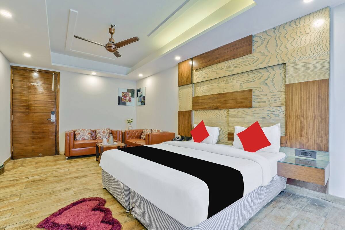 Premium bedding, memory foam beds, minibar, in-room safe