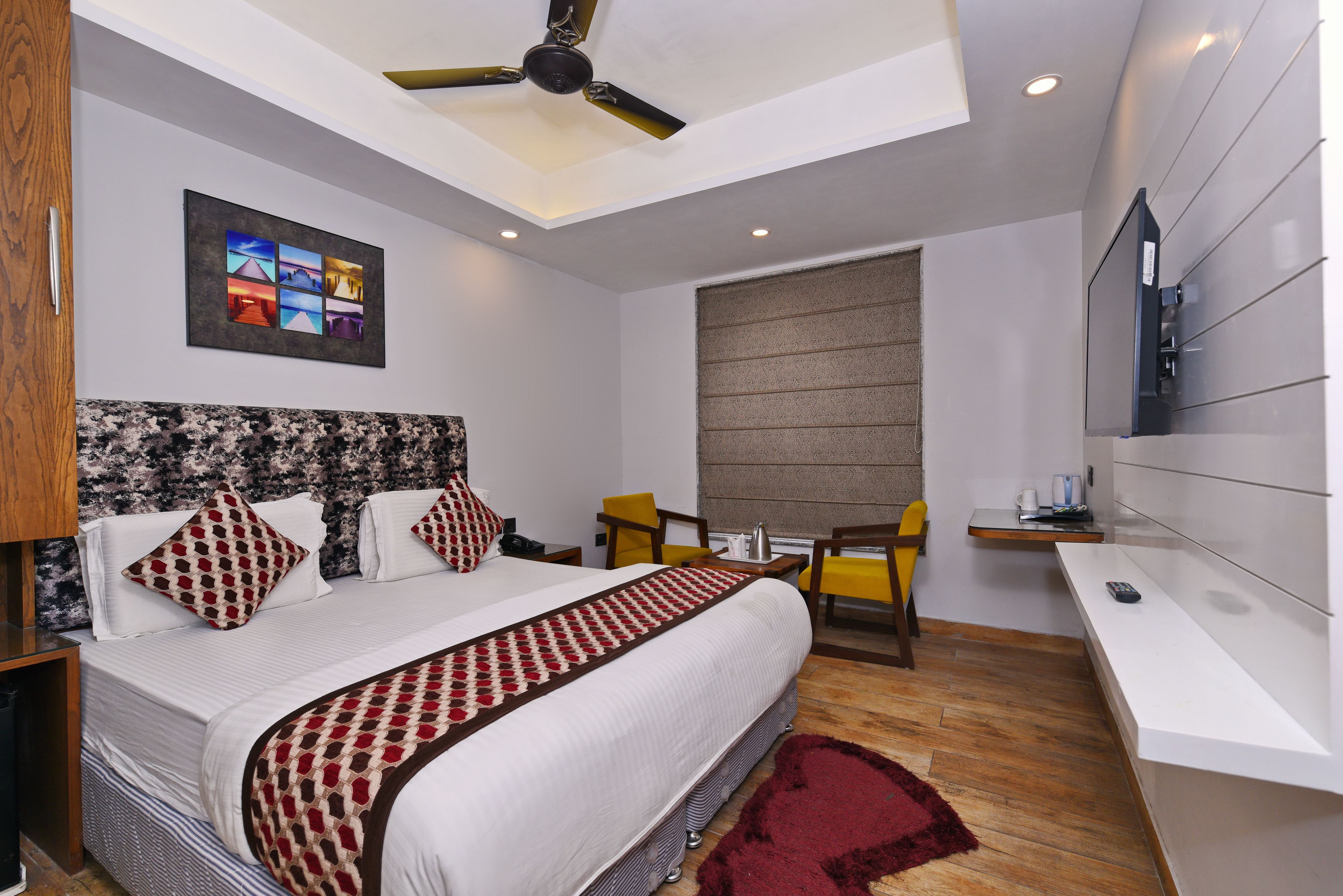 Photo - Staybook Hotel Nitya Maharani