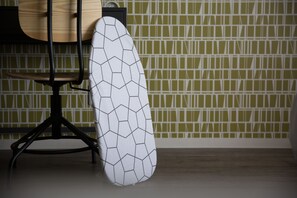 Iron/ironing board - Skyliving Namba (Osaka)