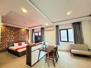 스튜디오 스위트, 시내 전망 | 책상, 암막 커튼, 방음 설비, 무료 WiFi