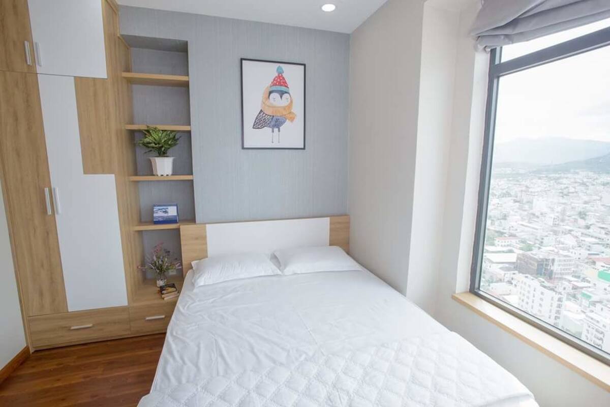 Room, 2 Bedrooms, City View | Desk, blackout curtains, soundproofing, iron/ironing board