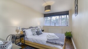 Room - King's Place Camden Town (London)