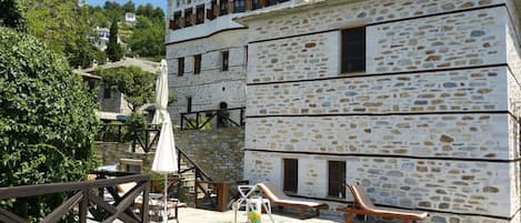 Seasonal outdoor pool