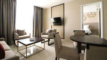 Suíte | Sala de estar | TV LED 40 polegadas com canais a cabo, TV