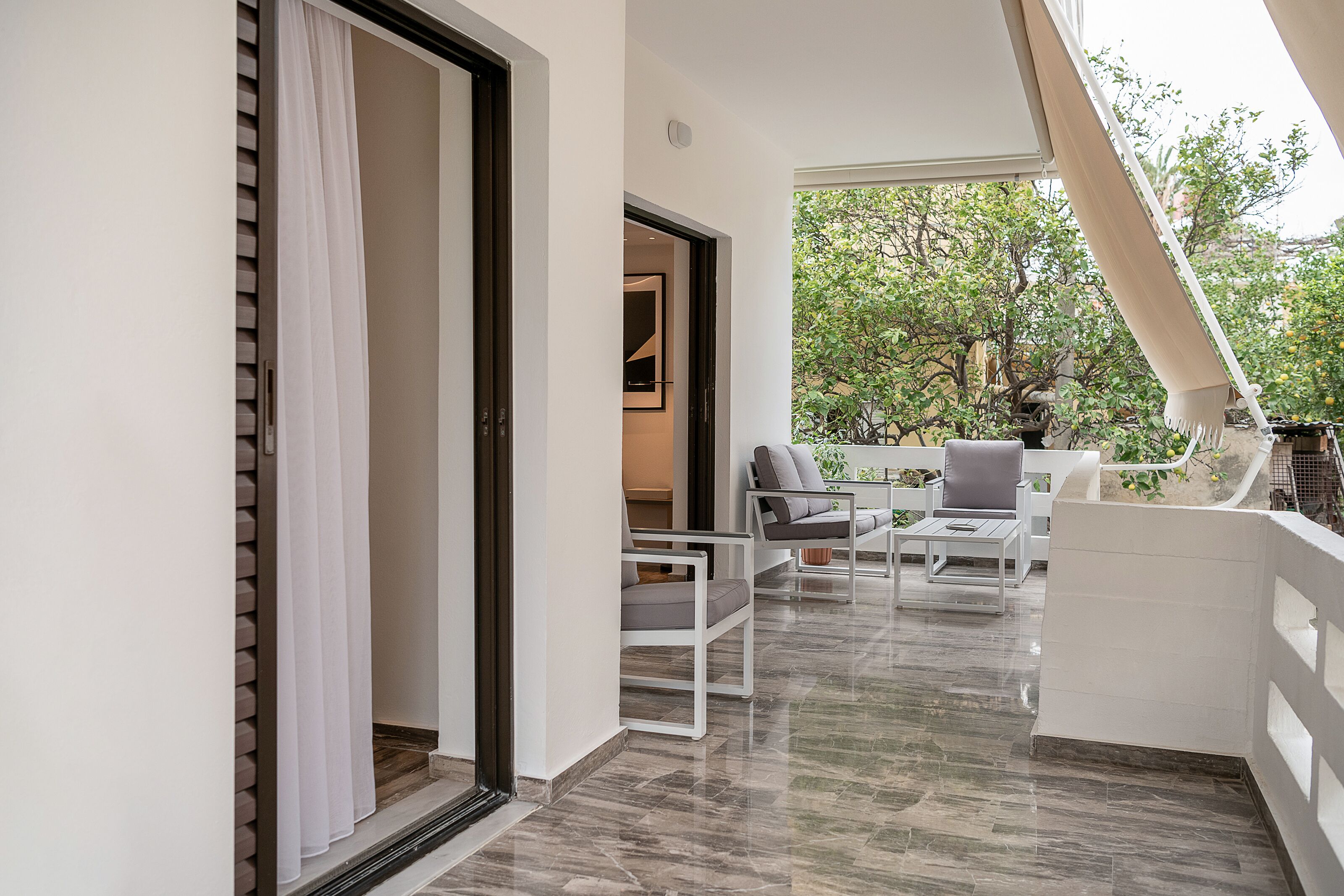 Premier appartement | Balkon