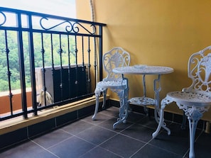 Exclusive Apartment, 2 Bedrooms | Terrace/patio