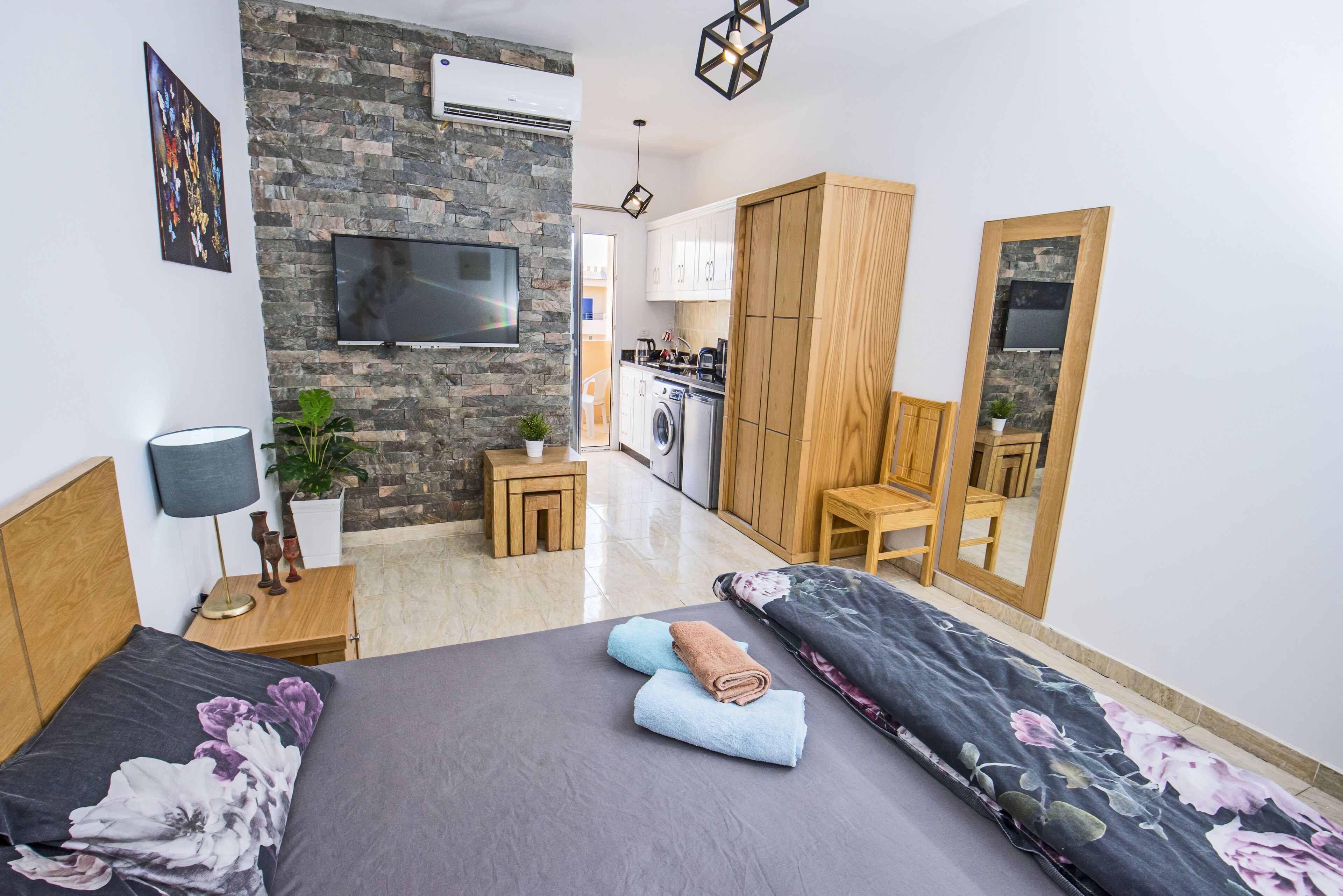 Top Floor Pool View, Balcony, Kitchenette, Washing Machine | Tiba Resort C34 | Air conditioning