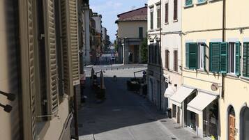 Exclusive Studio Suite, Balcony | Balcony