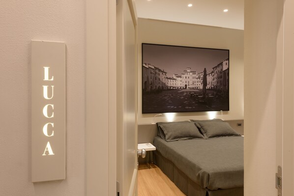 基本開放式套房 | 埃及棉床單、高級寢具、羽絨被、記憶棉床墊