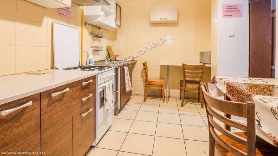 Folks Village Plowce House