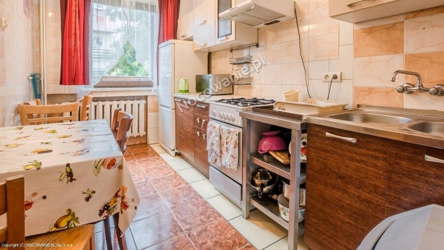 Folks Village Plowce House