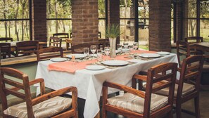 Breakfast, lunch and dinner served