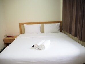Free WiFi, bed sheets - Nana Best Inn (Bangkok)