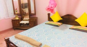 1 habitación y ropa de cama 