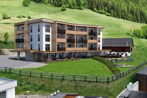 숙박 시설 정면