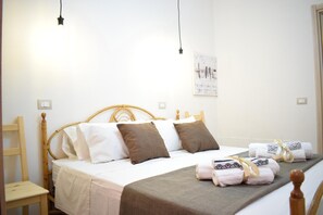 2 bedrooms, desk, soundproofing, iron/ironing board - Kitesurf lo Stagnone (Marsala)