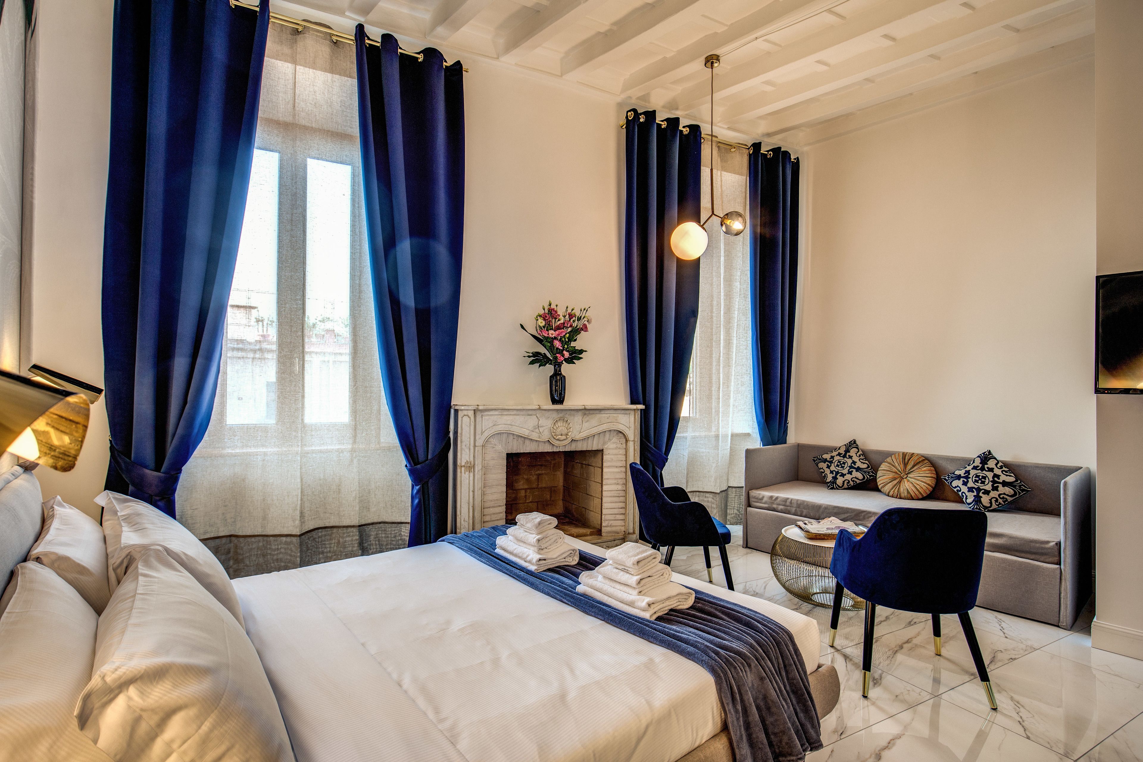 Foto - Little Queen Pantheon