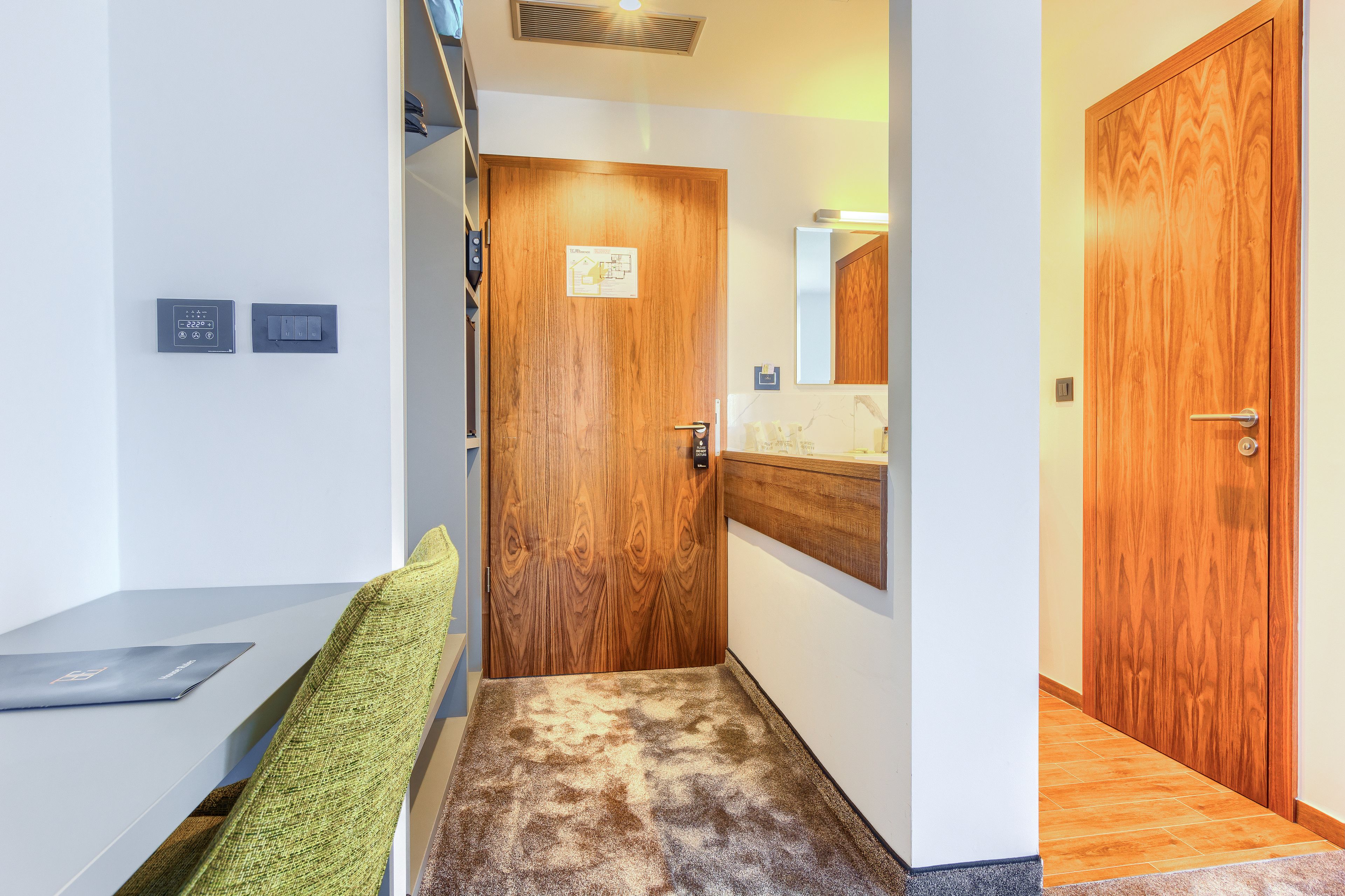 deluxe triple room | living room | plasma tv