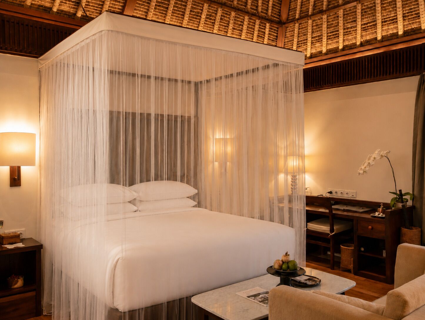 Suite estudio clásica | Ropa de cama de alta calidad y artículos del minibar gratis 