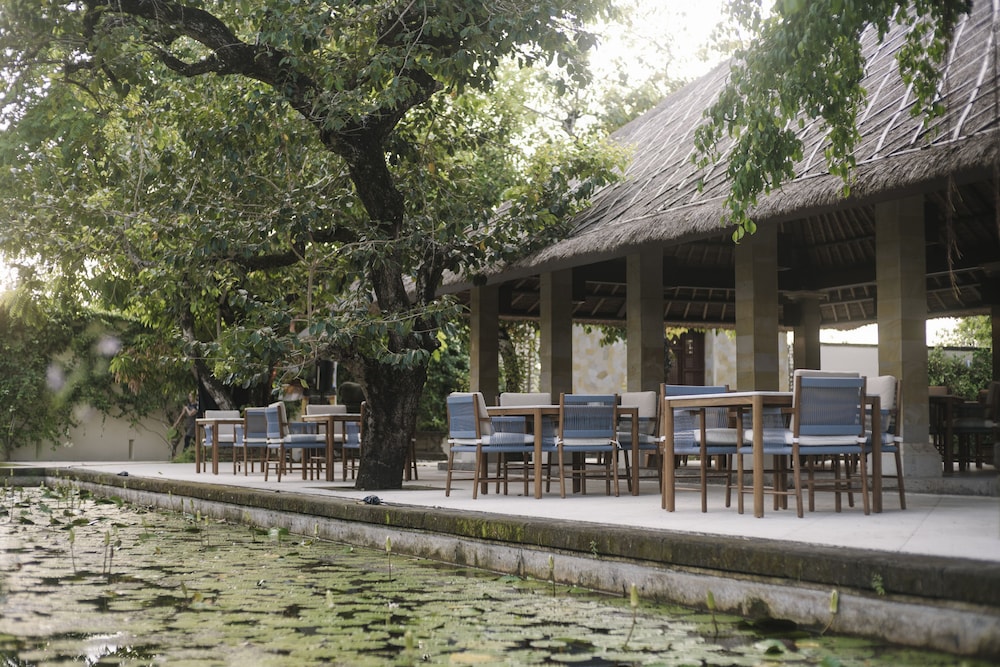 REVĪVŌ Wellness Resort Nusa Dua Bali by null