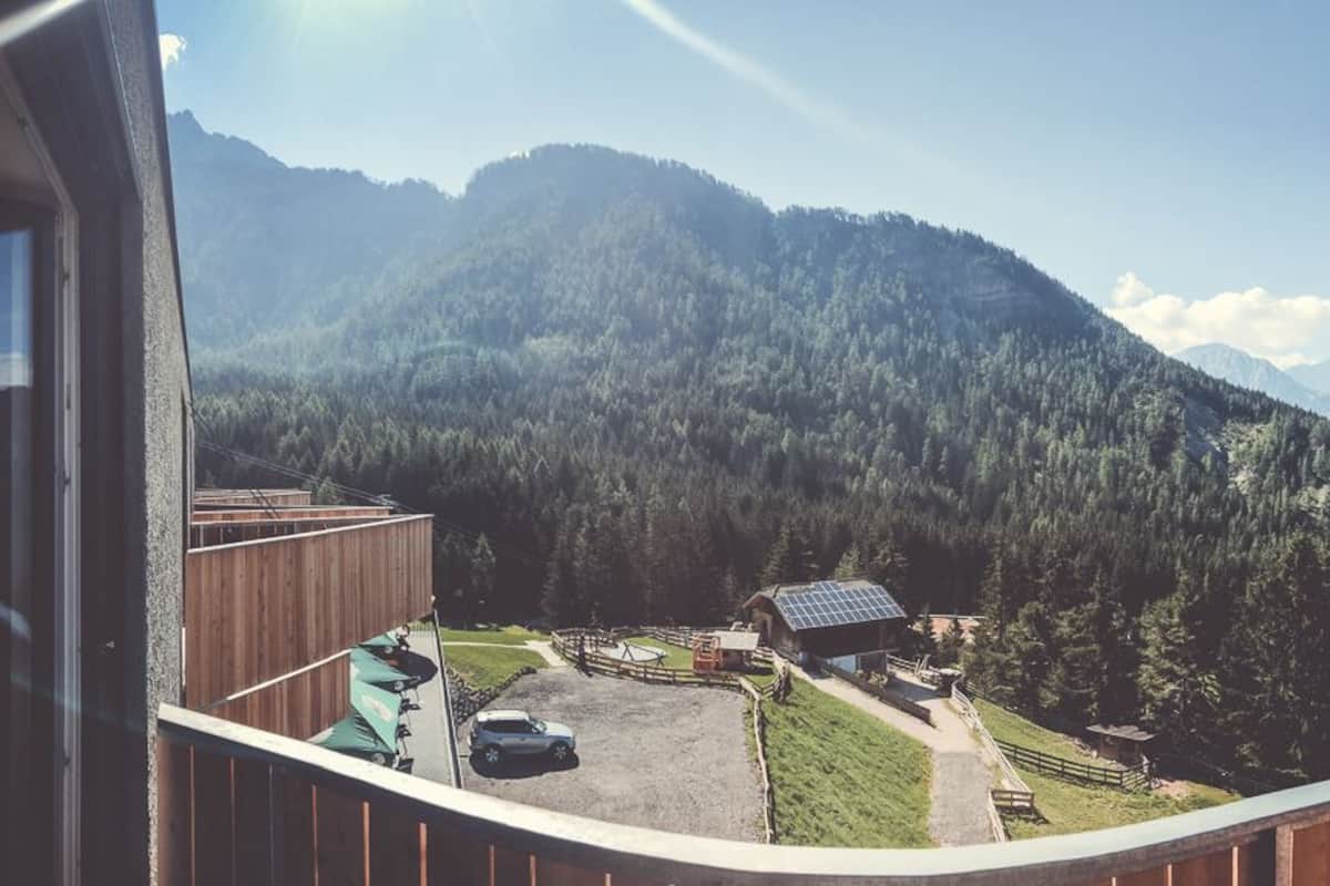 Junior Suite, Mountain View | Minibar, in-room safe, desk, blackout curtains