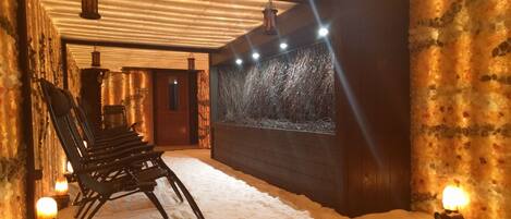 Sauna, bain à remous