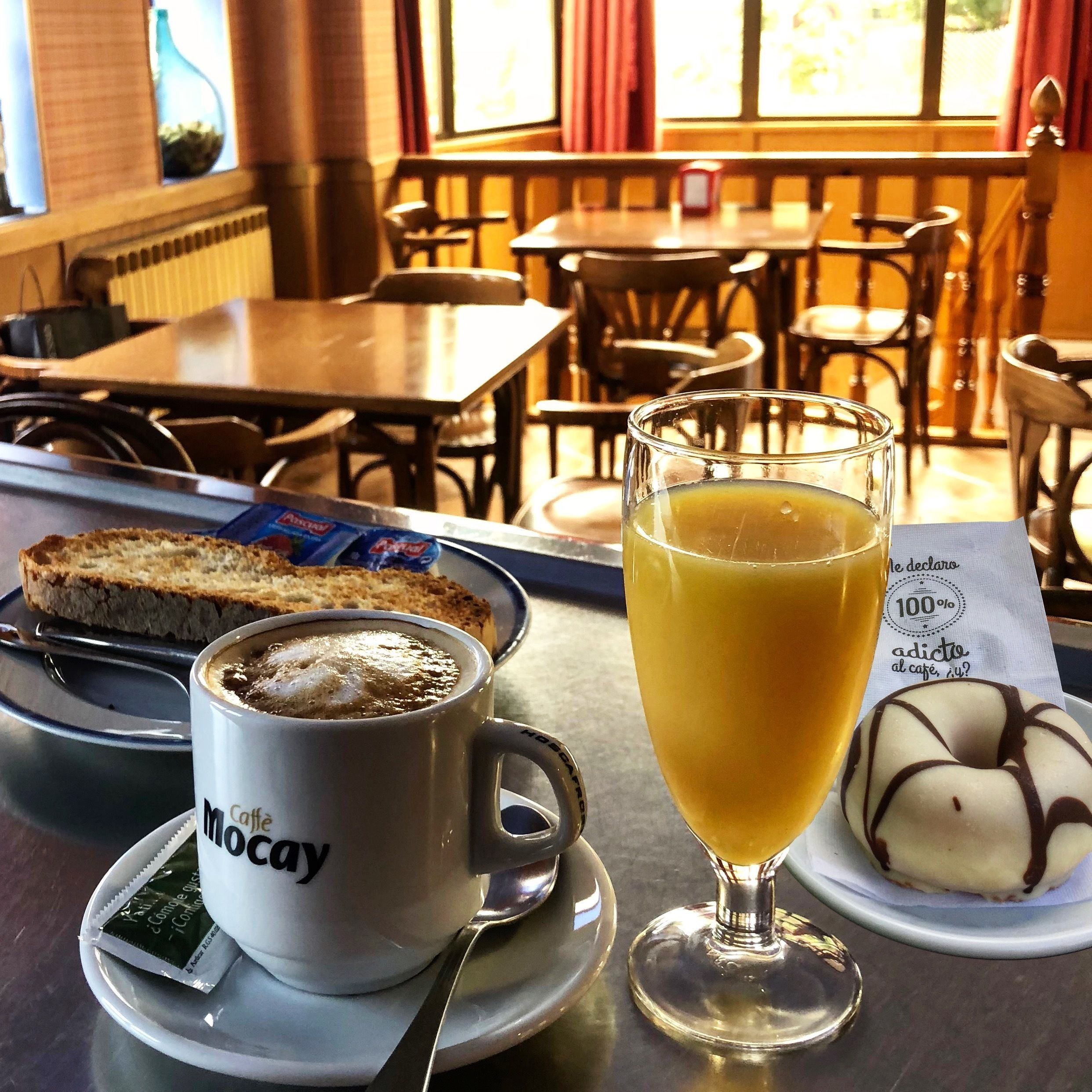 daily continental breakfast (eur 5.00 per person)