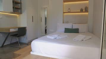 1 bedroom, blackout curtains, soundproofing, iron/ironing board